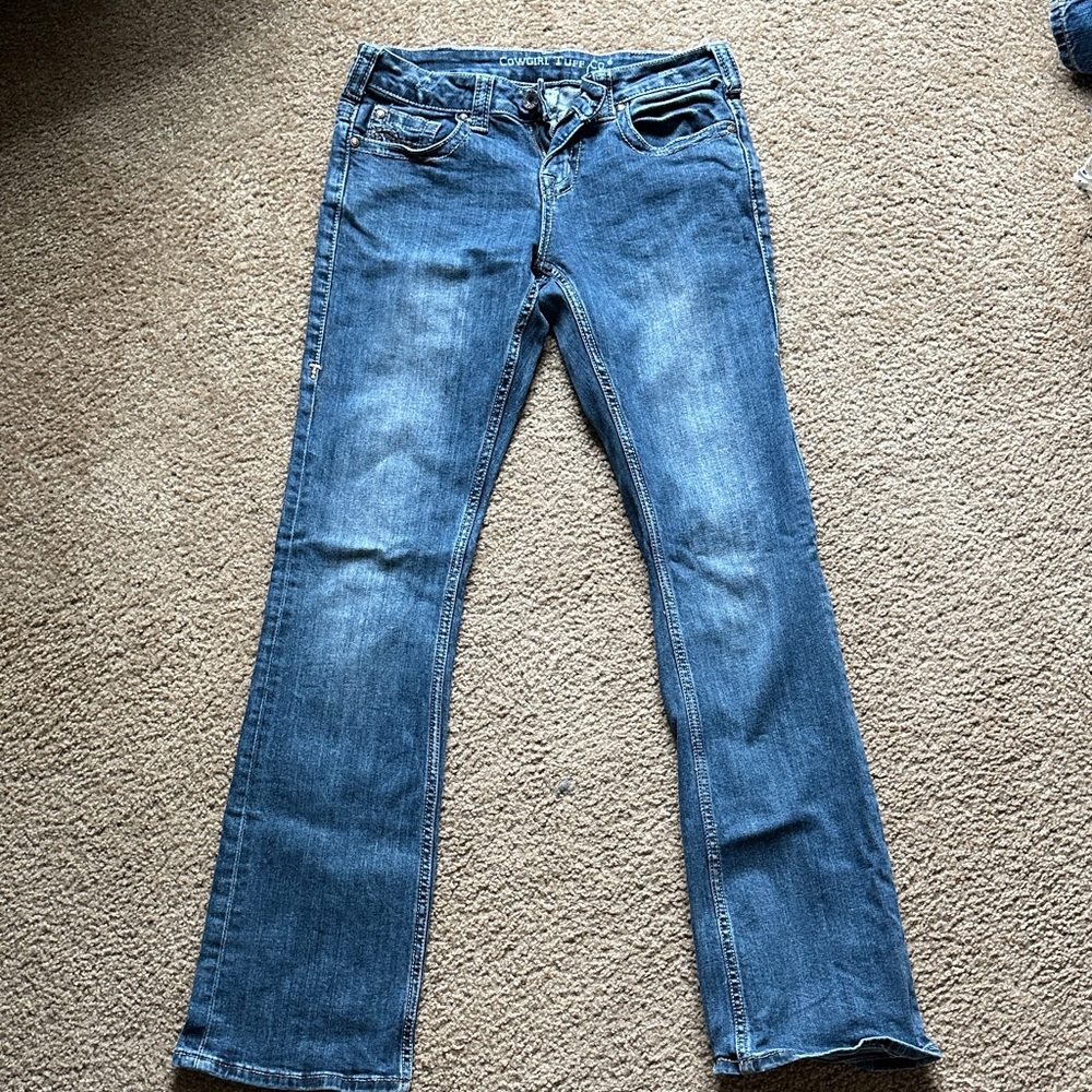Cowgirl Tuff Women's Boot Cut Jeans in Blue
